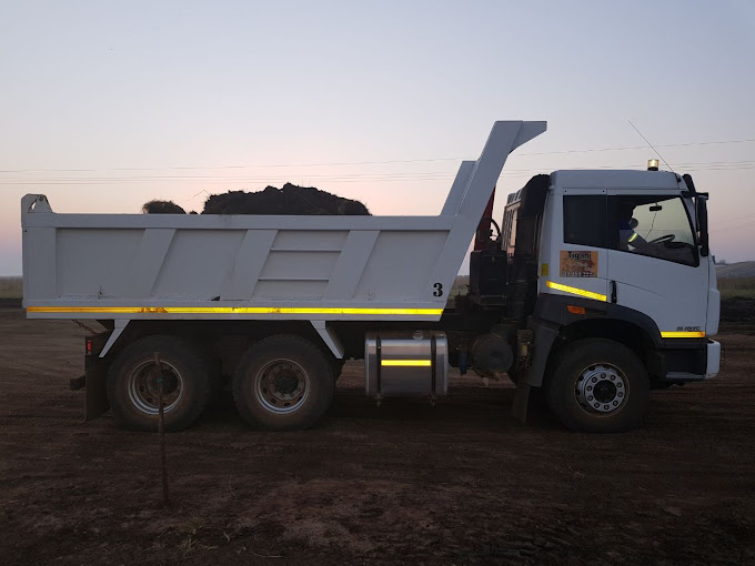 Tigani tipper truck